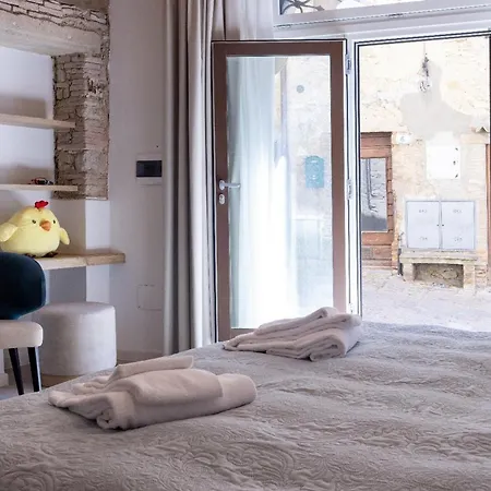 Apartment Il Pulcino A By Zoom In Earth