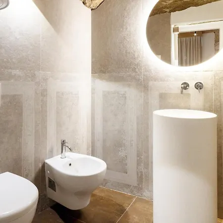 Il Pulcino A By Zoom In Earth Apartment
